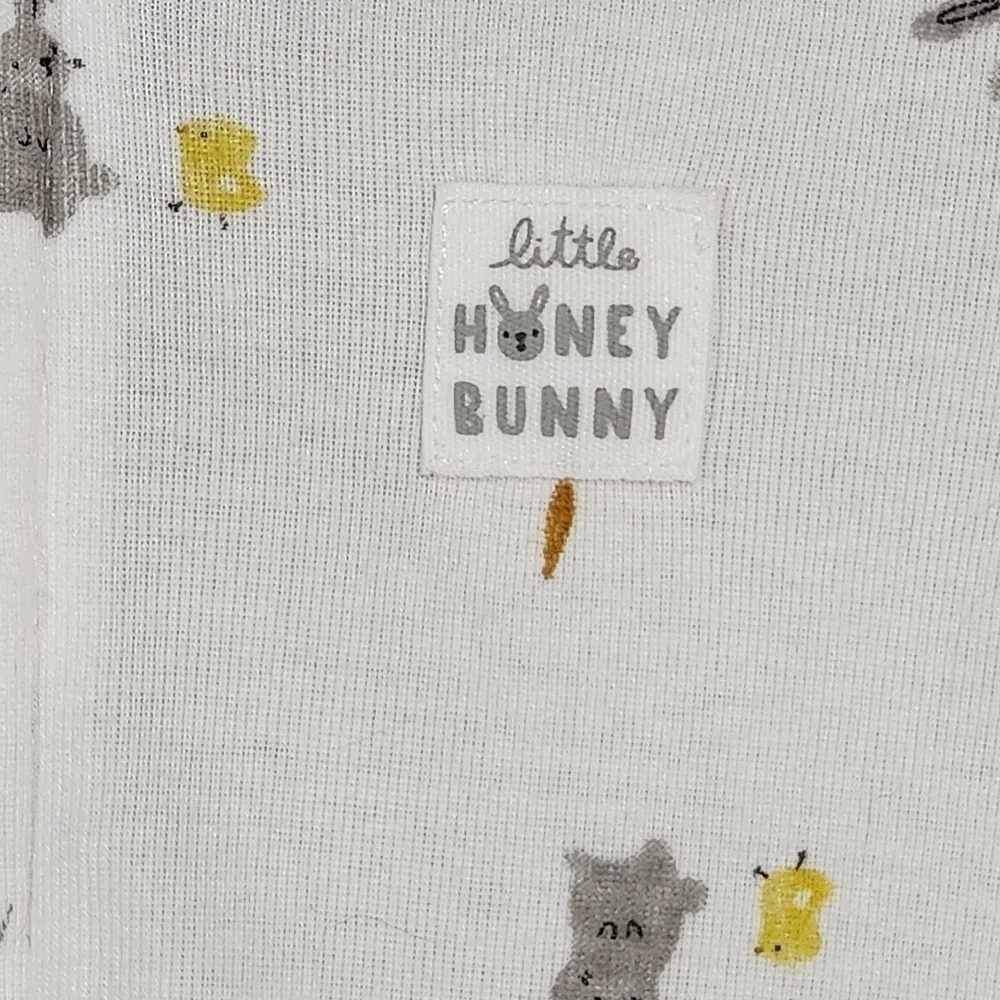 Carter's Little Bunny &Chick Sleep N' Play Size 6M